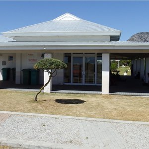 Gansbaai Sportliefhebbers in hul noppies 1_1